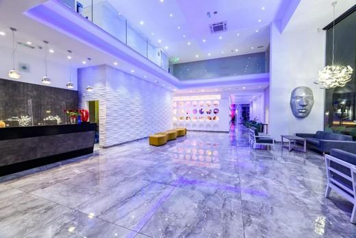 River Rock Hotel