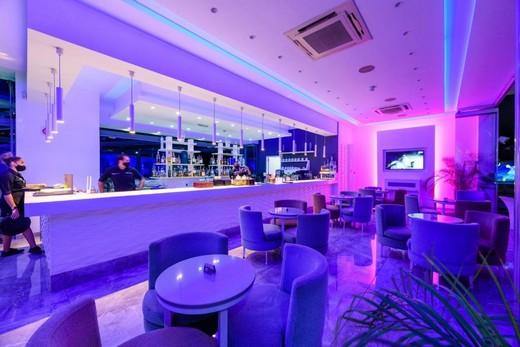 River Rock Hotel