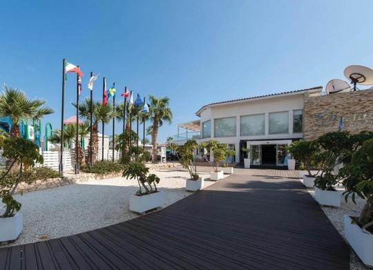 Marlita Beach Hotel