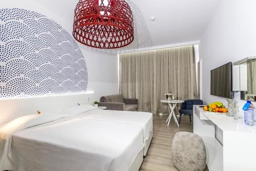 Margadina Lounge Hotel