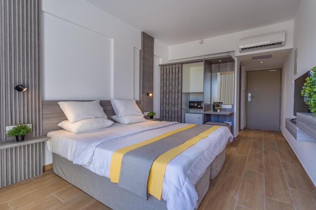 Toxotis Hotel