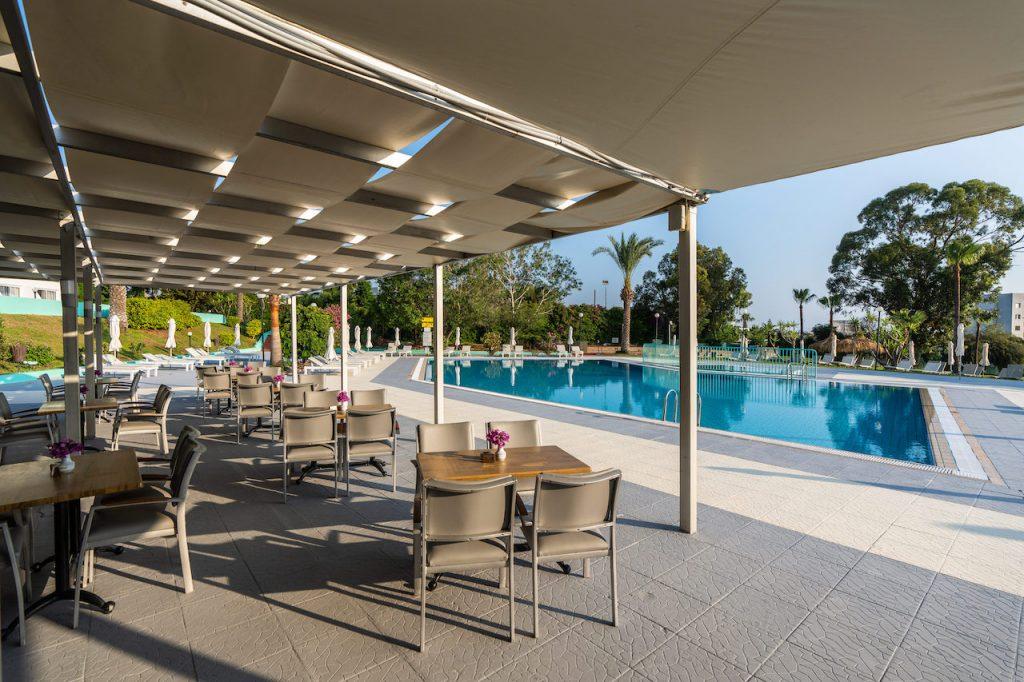 Adelais Hotel