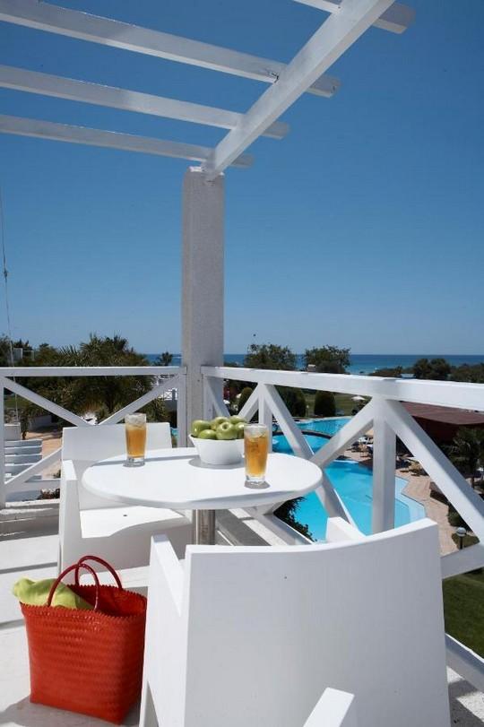 So Nice Club Resort