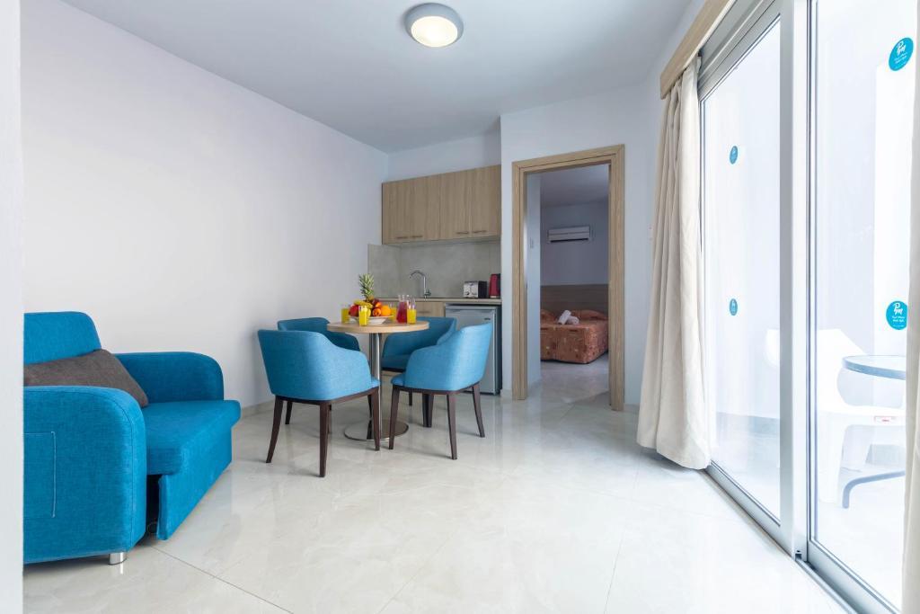 Paul Marie Hotel Apartments